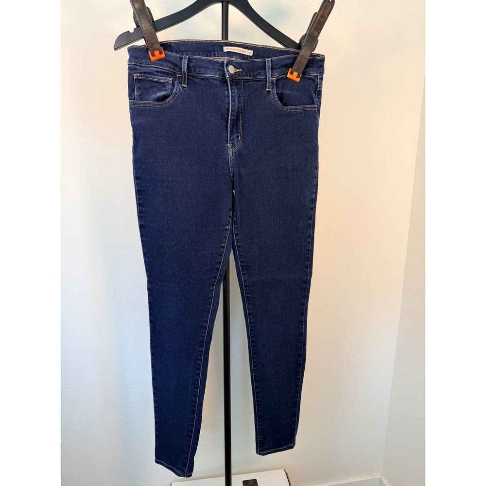 Levis 720 High Rise Super Skinny Jeans Dark Wash Blue Denim Size 32